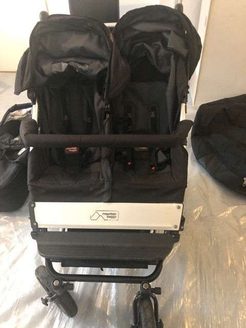 mountain buggy duet travel bag